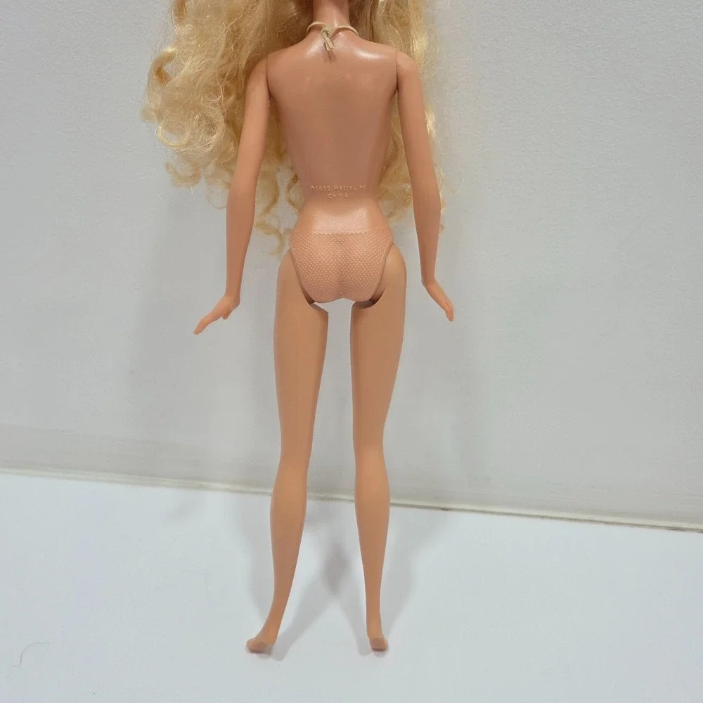 2003 Barbie My Scene Hanging Out Kennedy Doll Nude W/ Earrings & Necklace